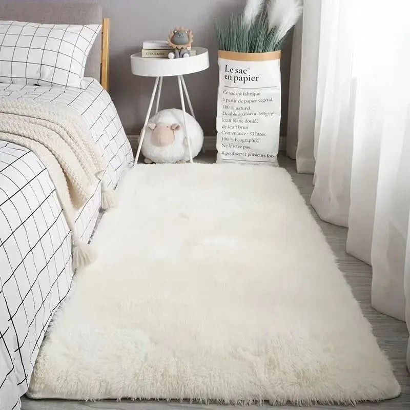 Silk Wool Bedroom Rug – Luxury Handcrafted Floor Rug